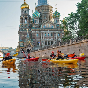 Прогулка на каяках по центру Петербурга для троих