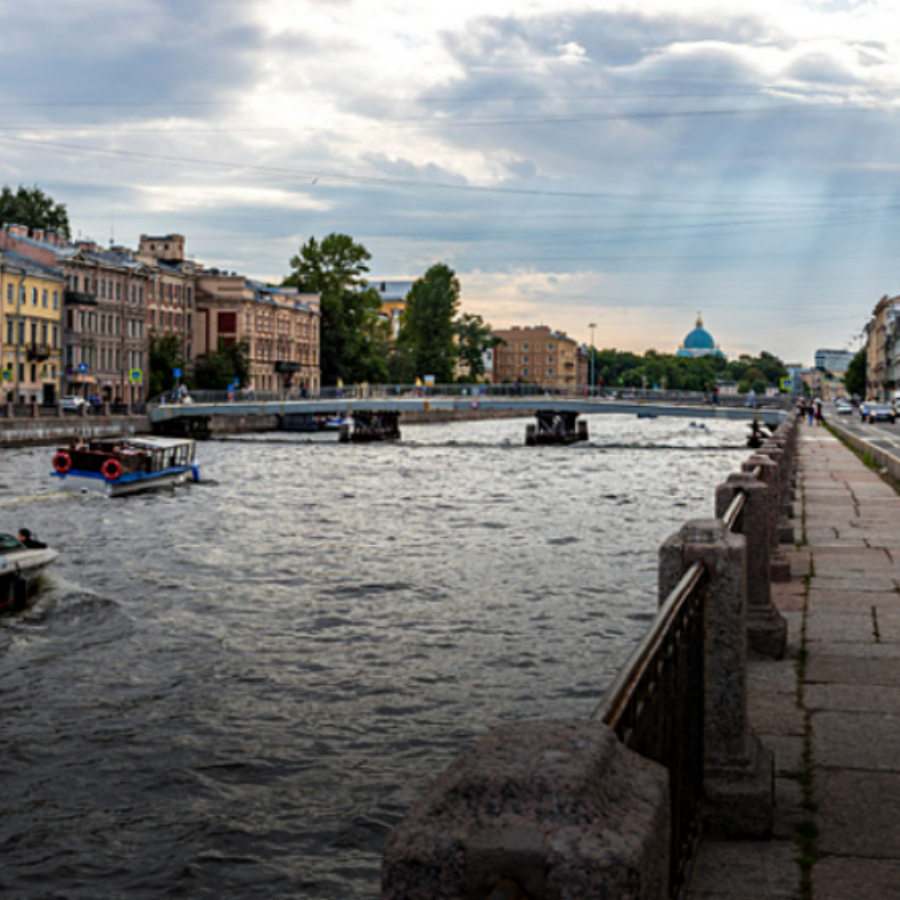 Ночная экскурсия по Санкт-Петербургу с водной прогулкой