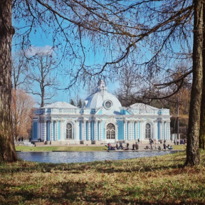 Экскурсия в Царское село с посещением Екатерининского дворца и Янтарной комнаты для семьи