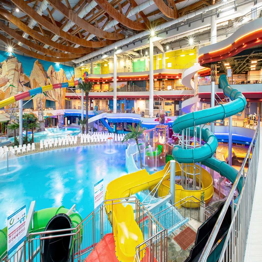День в аквапарке для двоих