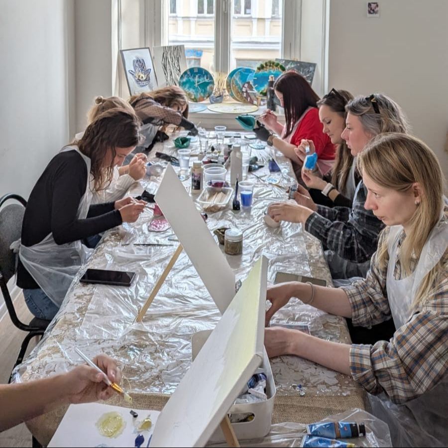 Мастер-класс по рисованию акриловыми красками 30*20 см