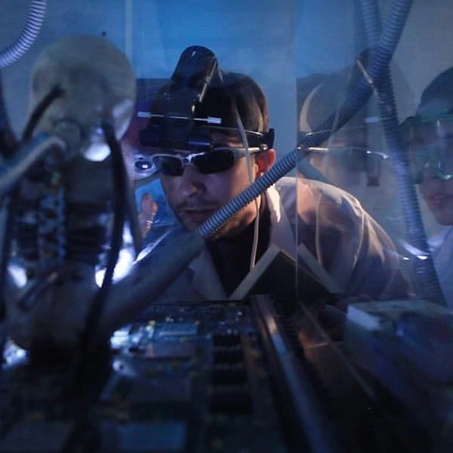 Космическое вторжение на территорию Х. Квест-эскейп