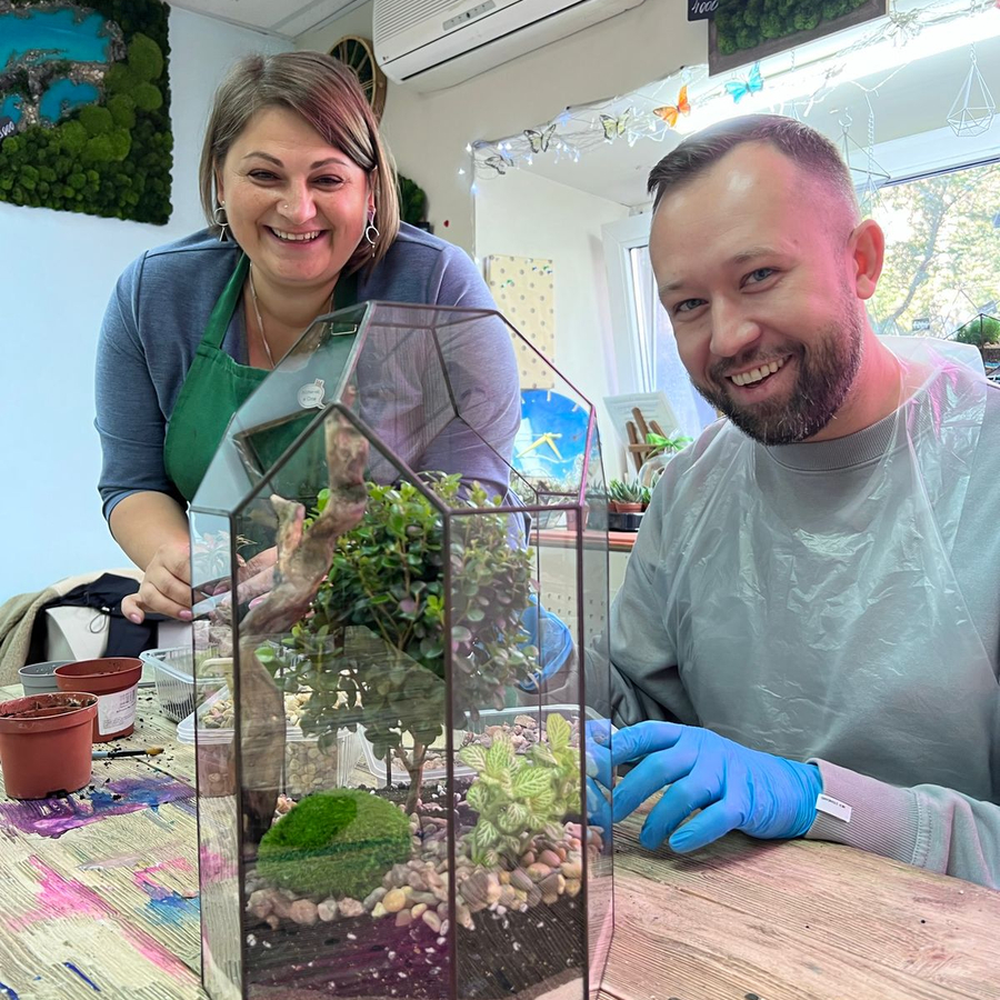 Мастер-класс флорариум в крупной геометрической форме