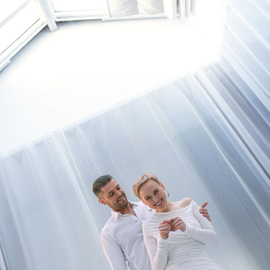 Спектакль-свидание [ДВОЕ]