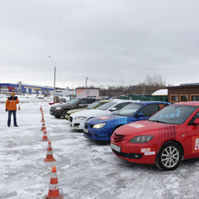 Курс «Экстремальное вождение на льду. Часть 1» на своём авто