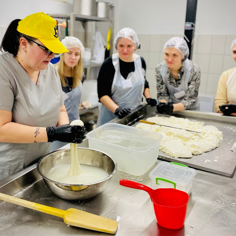 Взрослый мастер-класс по сыроварению (6 участников)