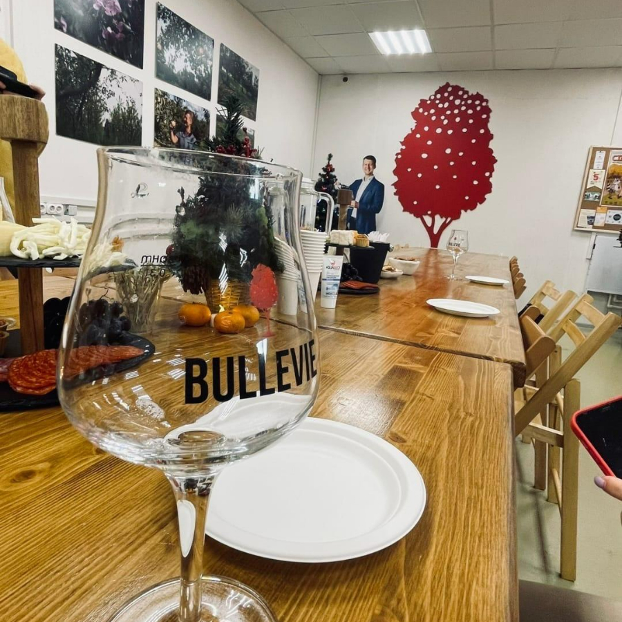 Экскурсия на сидродельню BULLEVIE для троих