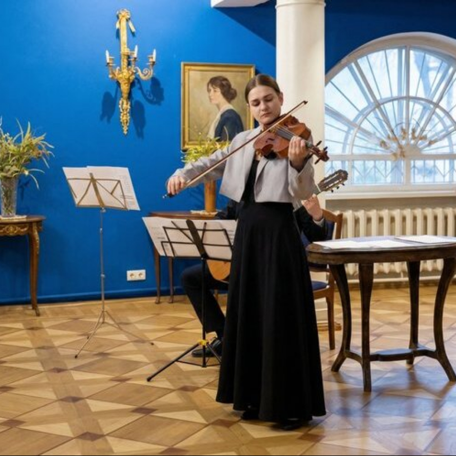 Экскурсия "Музыкальный вечер в особняке А.Н. Толстого на Спиридоновке"