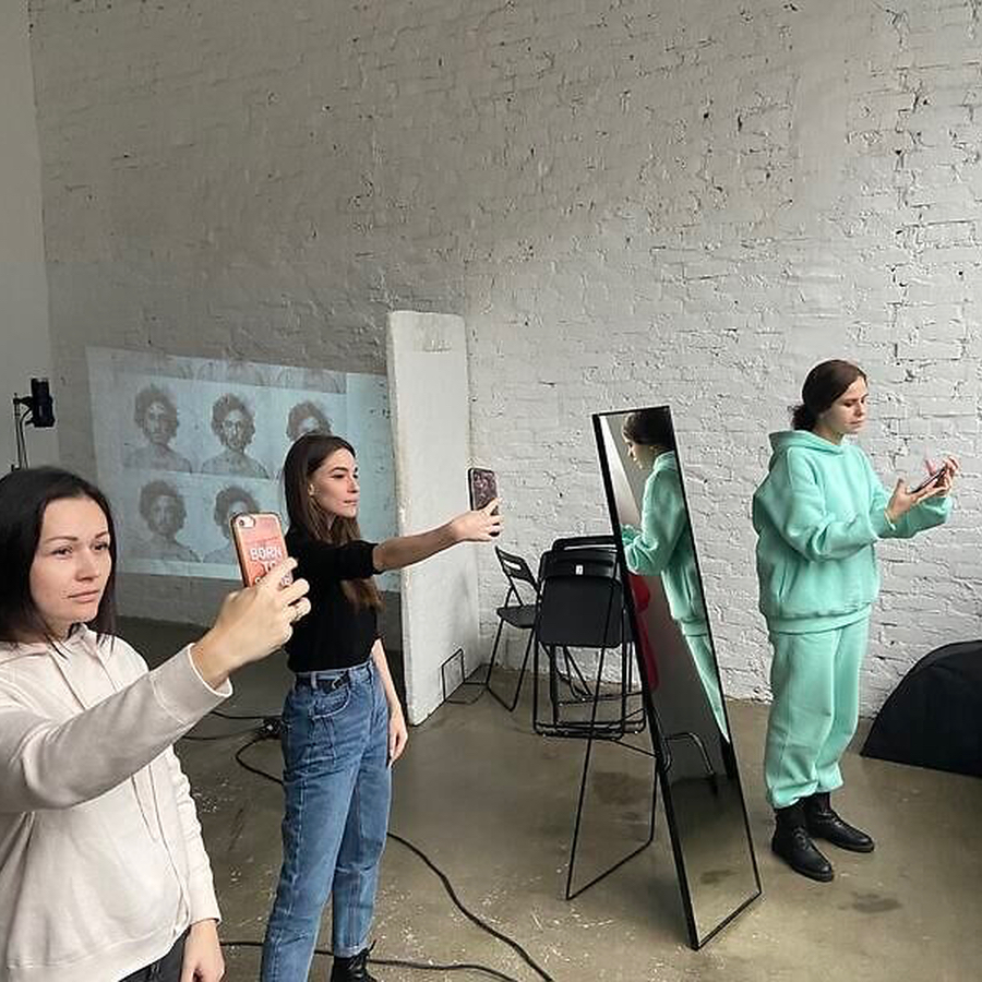 Программа «Знакомство» в школе Раскрепощения Станислава Миронова