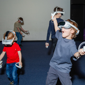 Игра на VR арене