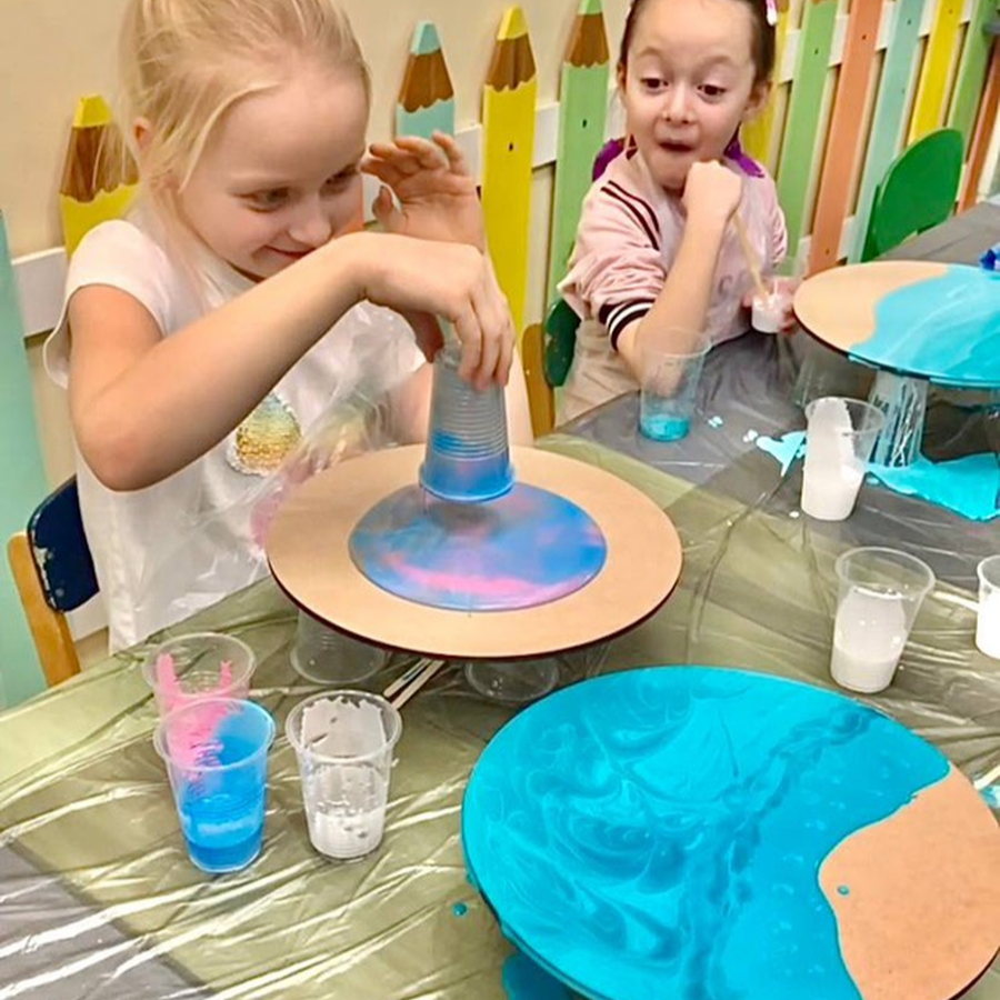 Мастер-класс флюид-арт (жидкий акрил) 30х40