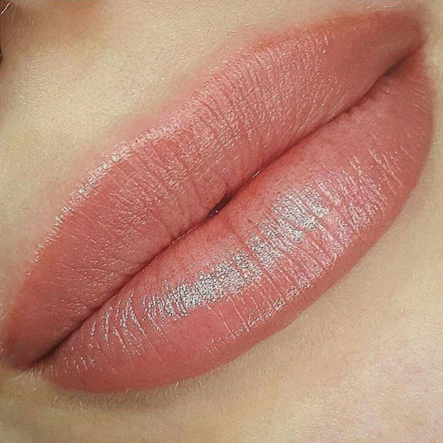 Процедура "Татуаж губ"