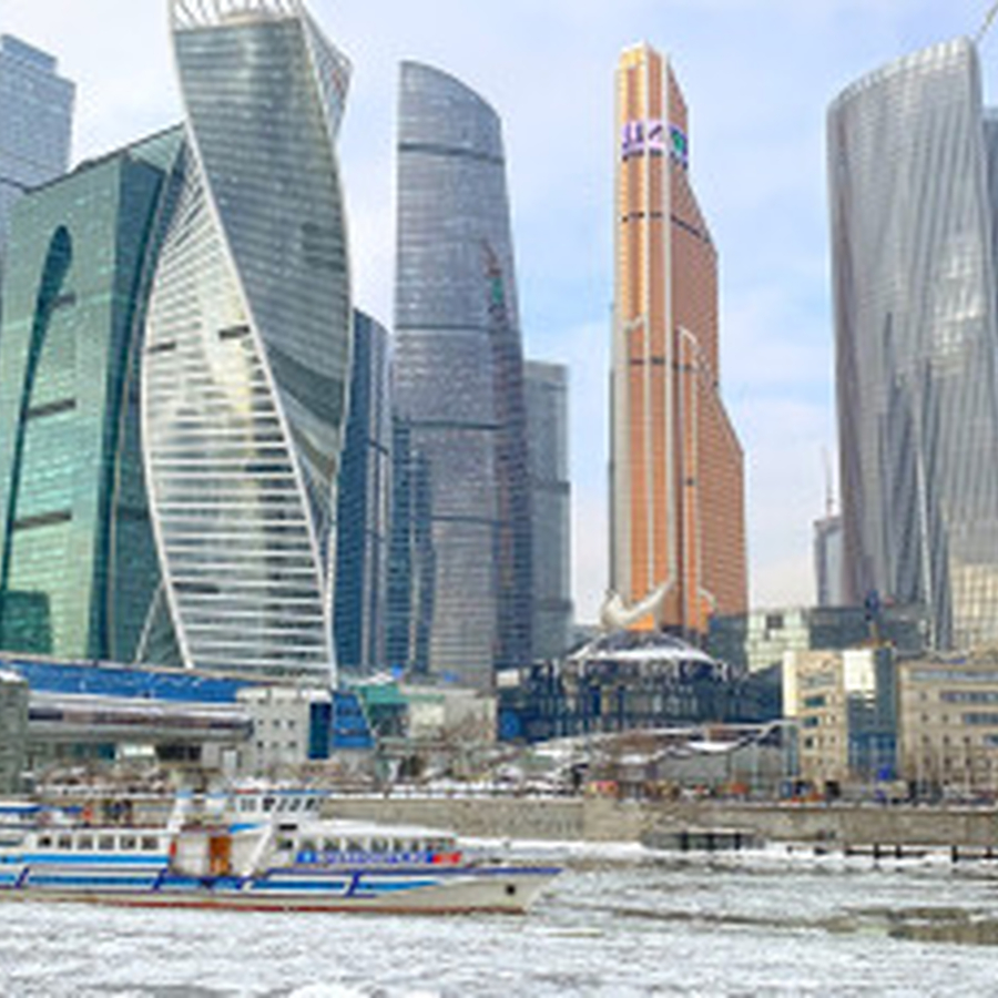 Прогулка на теплоходе с ужином для двоих