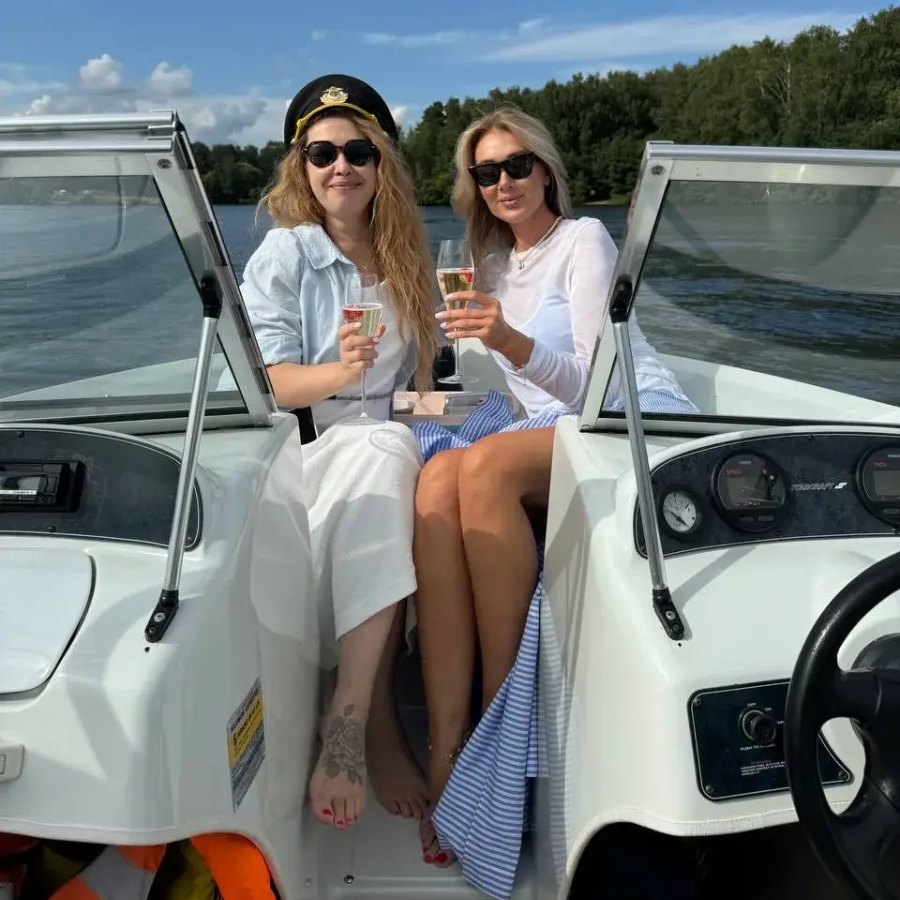 Прогулка на катере с капитаном (3 часа)