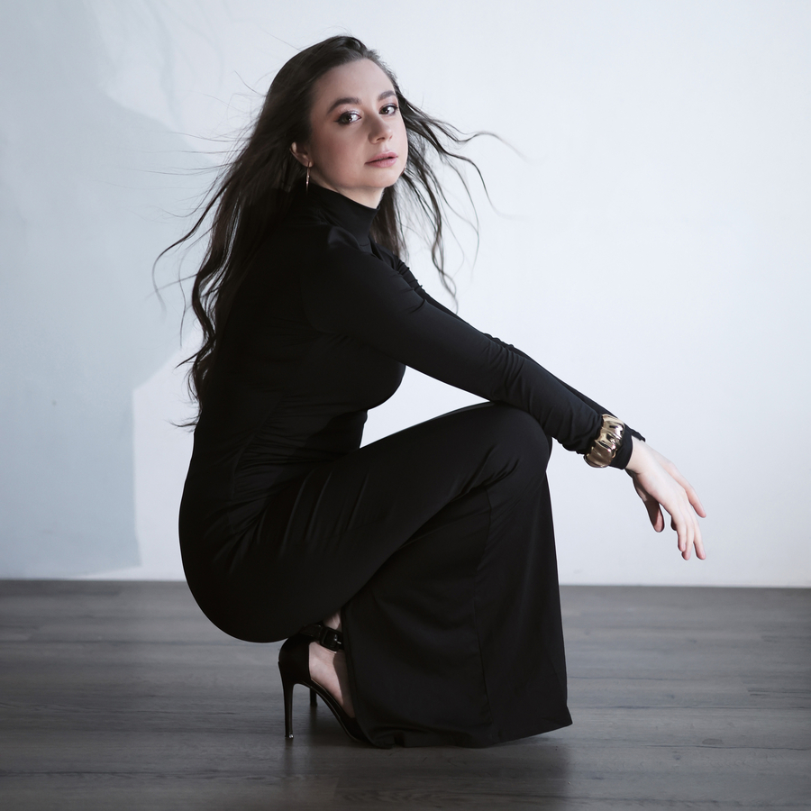 Индивидуальная фотосессия с визажистом