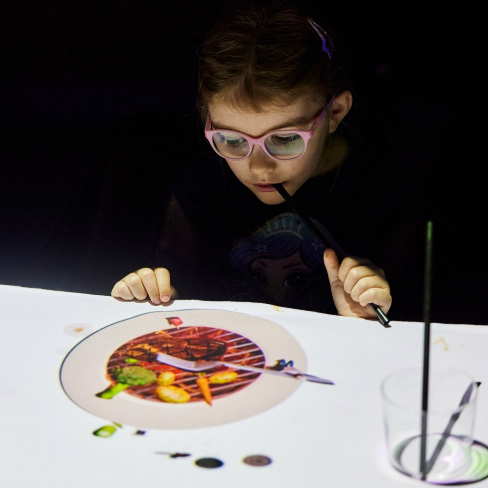 Гастро-спектакль «Le Petit Chef» в мультимедийном гастротеатре (взрослый + детский билеты)