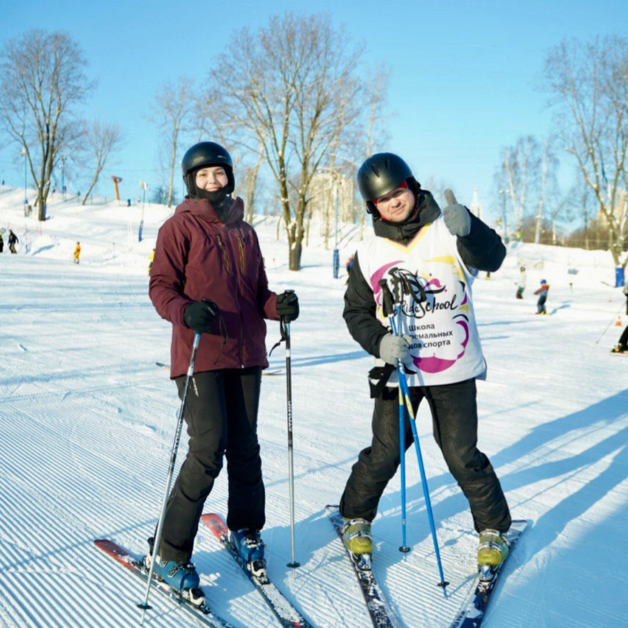 Индивидуальное занятие по горным лыжам для двоих ( 1 час) 