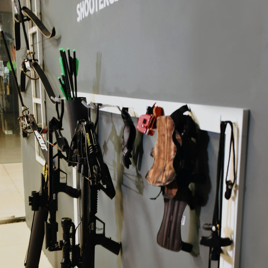 Стрельба из автомата в стрелковом клубе "Shooter" 50 выстрелов для двоих