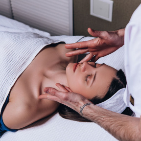 Оздоровительный и антистрессовый массаж (1 час)