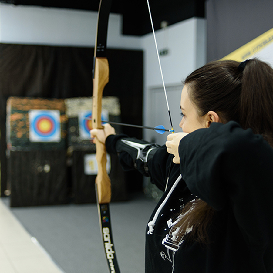 Тренировка стрельбы из лука для двоих с тренером
