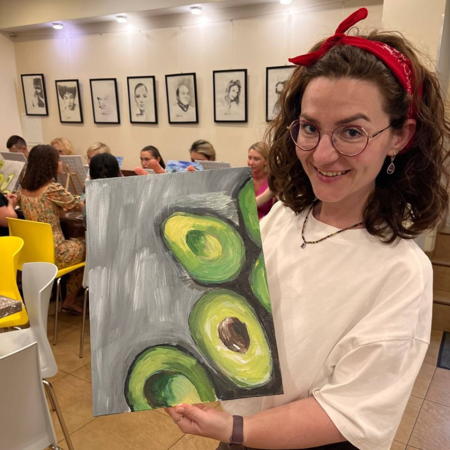 Абонемент "Масло + Акрил + Интерьерная живопись"  (3 занятия/месяц)