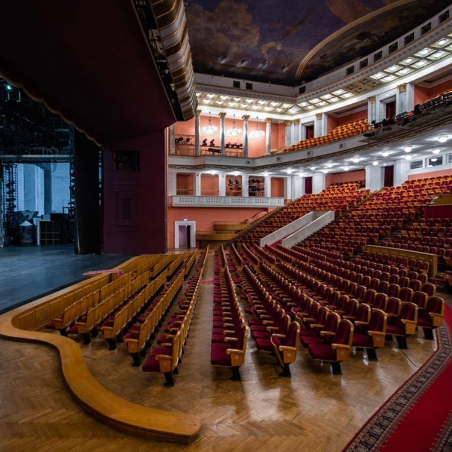 Экскурсия "Первый шедевр сталинского ампира — Театр Российской Армии" ( на 3 персоны)