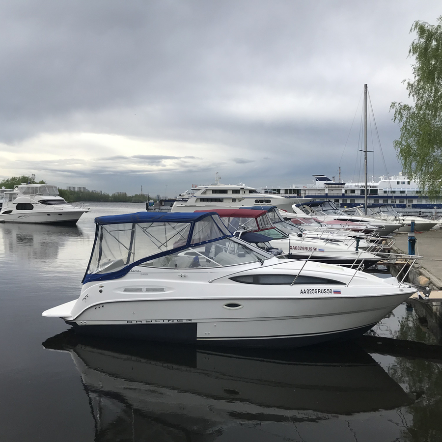 Прогулка на Круизной яхте 