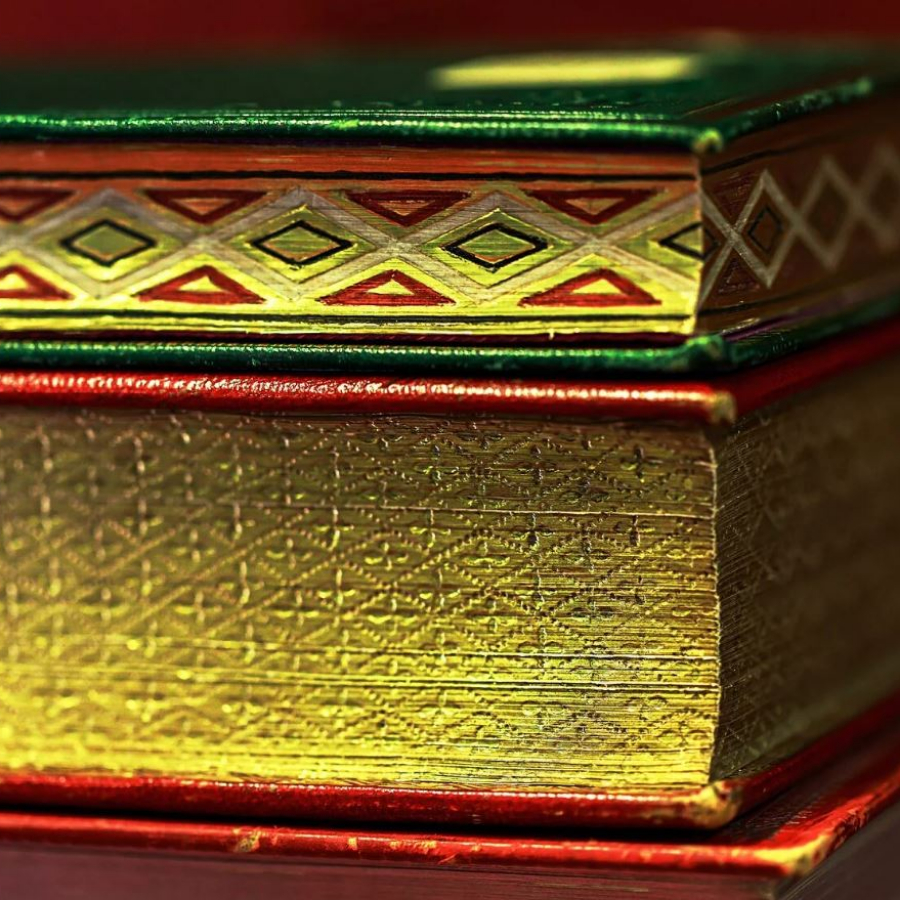 Экскурсия "Тайны книжного шкафа" для двоих