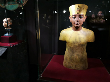 Выставка «Сокровища гробницы Тутанхамона» для семьи