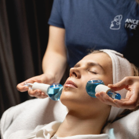 Скульптурный массаж лица 