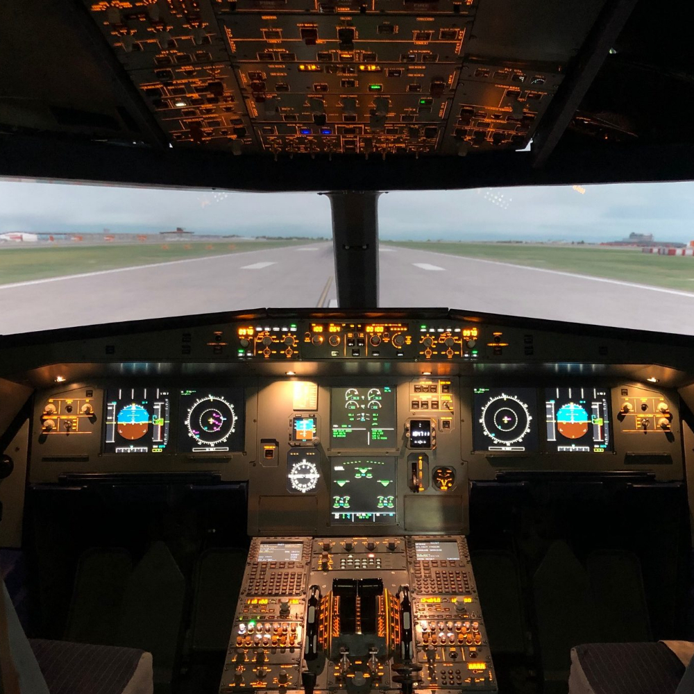 Сеанс на авиатренажере самолёта AIRBUS A320 (2 часа)