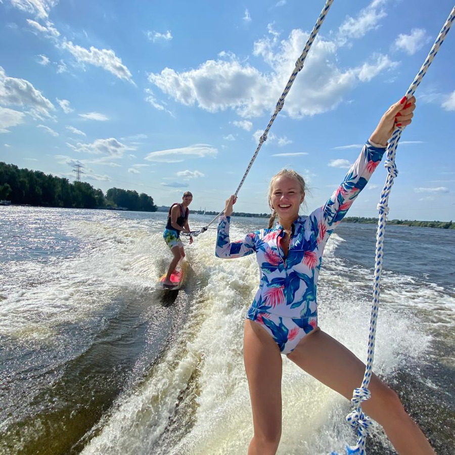 Вейкбординг за катером в Вейкклубе EASYWAKE (1 час)