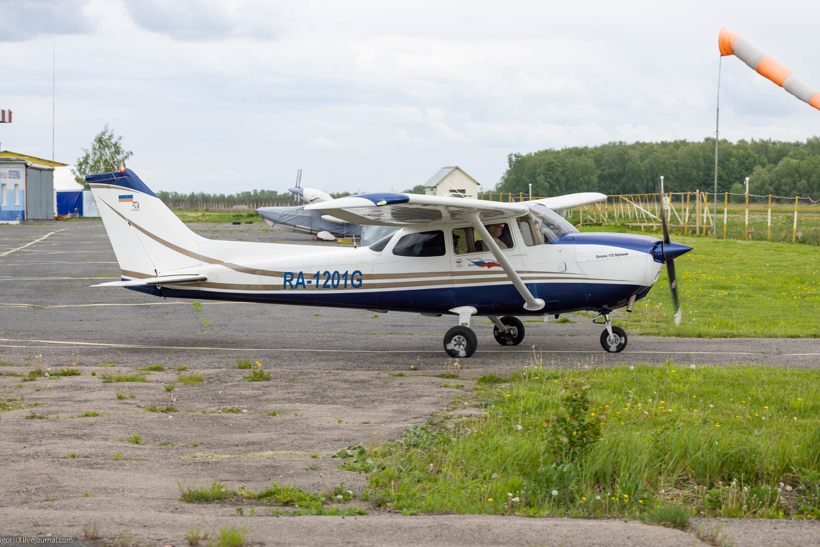 Полёт на самолете ЯК-18Т (20 минут)