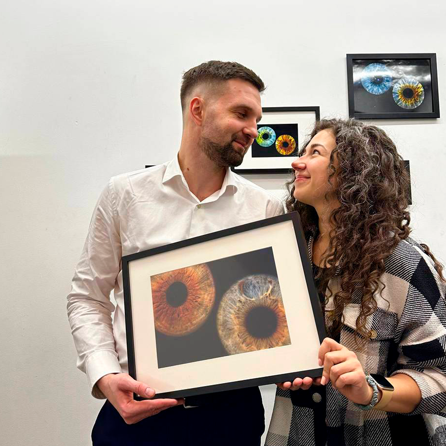 Фото одной радужки для семьи