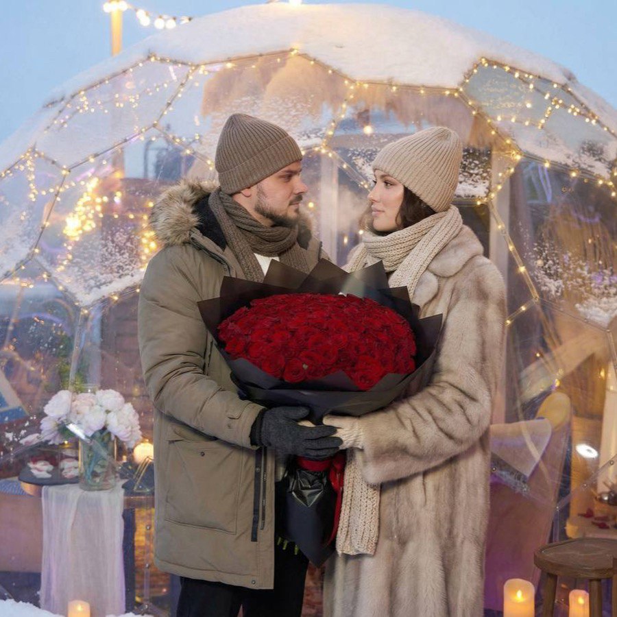 Свидание вечером на крыше (1 час)