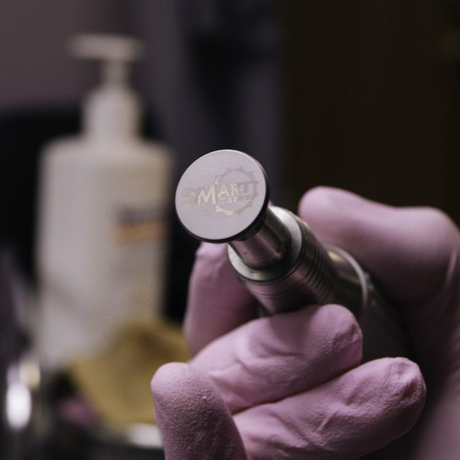 Педикюр с покрытием гель-лаком 